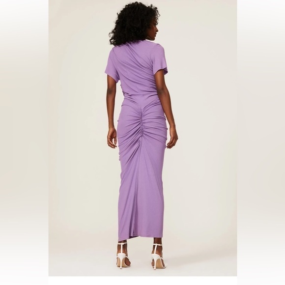 Atlein Ruched Rib Sheath - Picture 3 of 16